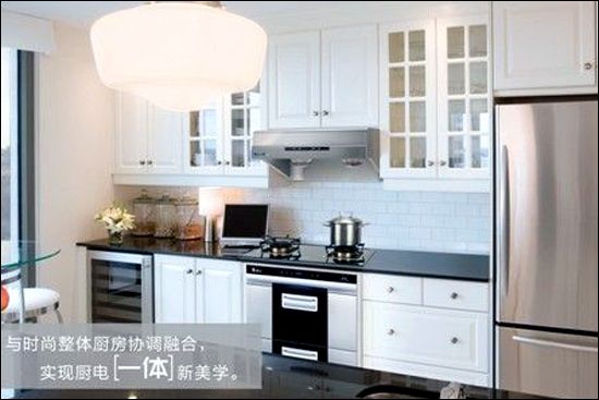 廚房裝修設(shè)計案例 選好櫥柜廚房設(shè)備讓空間超越面積